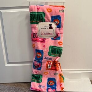 Admit one cozy time movie tickets plush throw blanket NWT hugs kiss